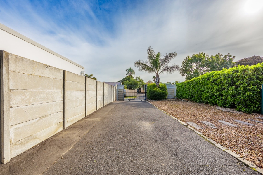 3 Bedroom Property for Sale in Goedemoed Western Cape